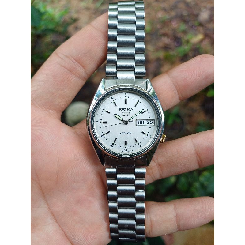 Seiko 5 Automatic Military Dial Putih Linen