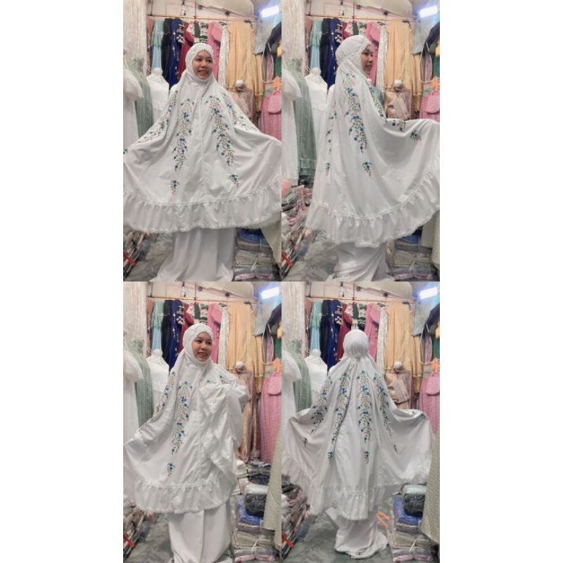 mukena putih wanita