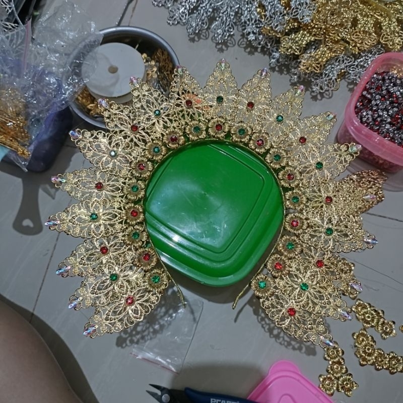 Bando datu, bando bugis, bando set anting.