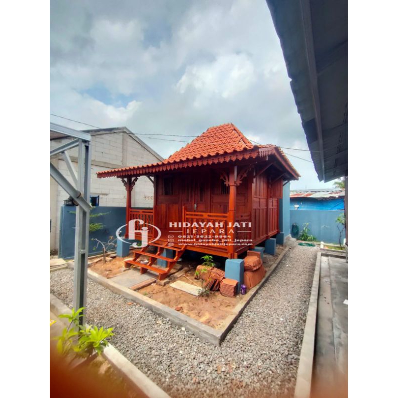 Rumah Kayu Joglo Jati Jepara