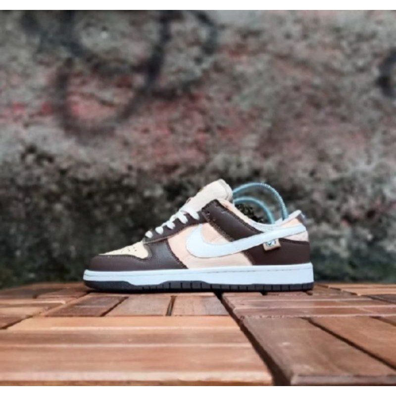 sepatu wanita Nke AF 1 low // Orewood brown