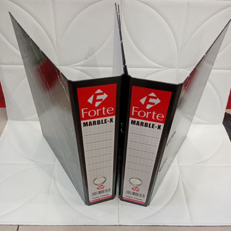 

Map Odner/Ordner Forte Marble-X Ukuran F4 75mm/401
