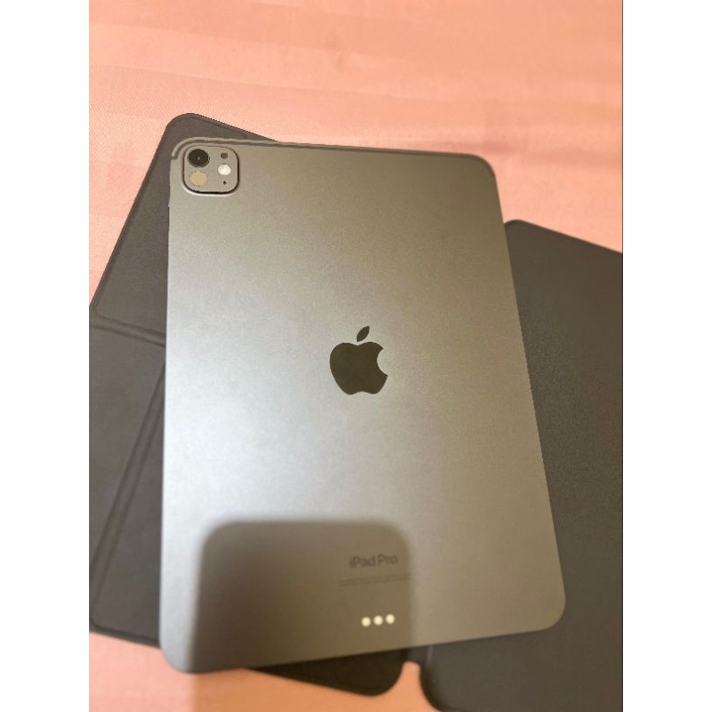 ipad pro m4 256gb second inter ZP/A masi garansi bonus suda case 2 dan suda terpasang anti gores spi