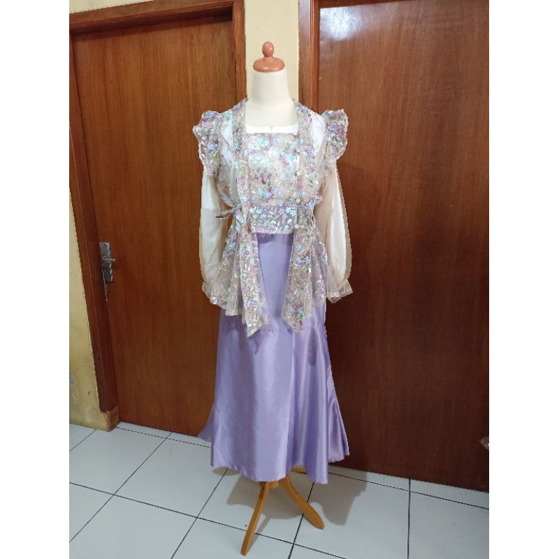 ONE SET KEBAYA KUTUBARU 3IN1 (Outer Brukat + Inner Blouse + Rok Duyung) Busui Friendly