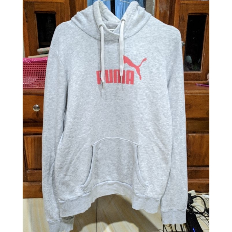 preloved Hoodie PUMA original Size M