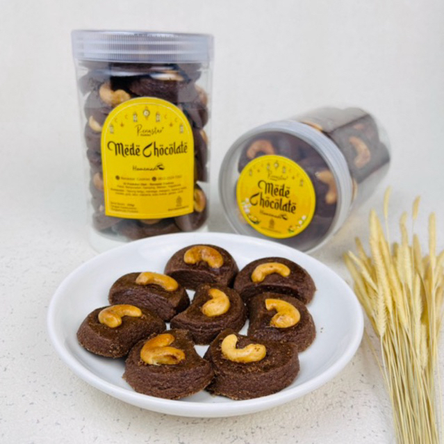 

Mede Chocolate Cookies Renyah Nyoklat Toples 800ml