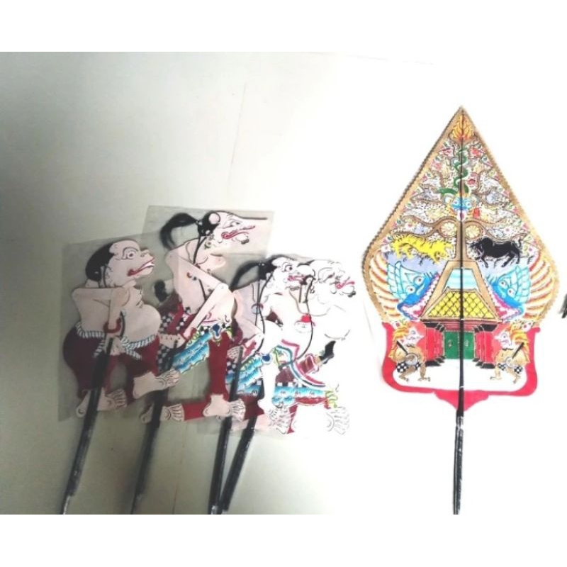 Wayang Kulit Gunungan dan Punokawan Seno Nugroho