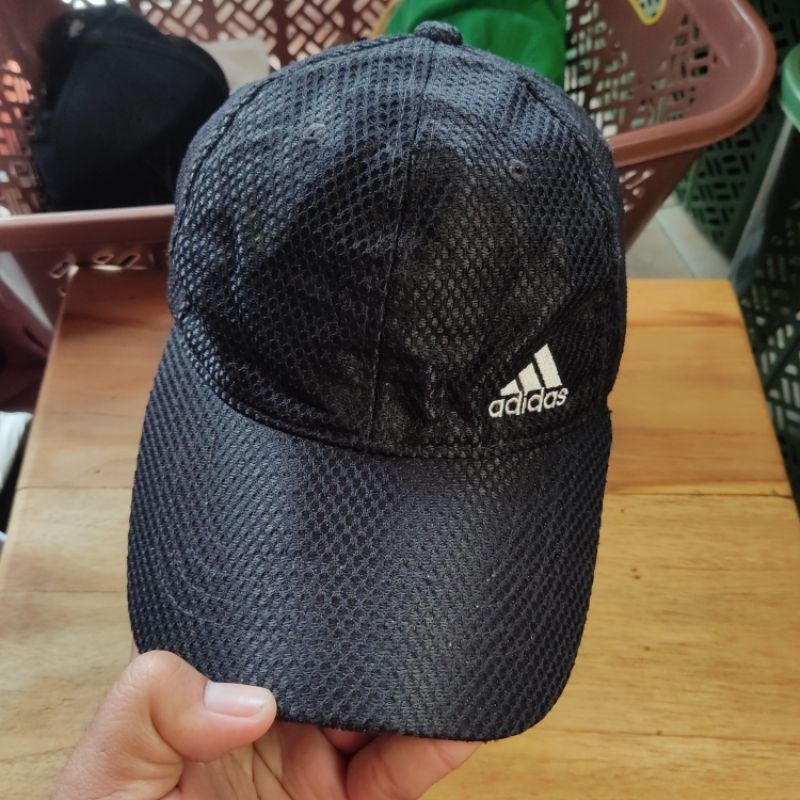 Topi Adidas Trucker