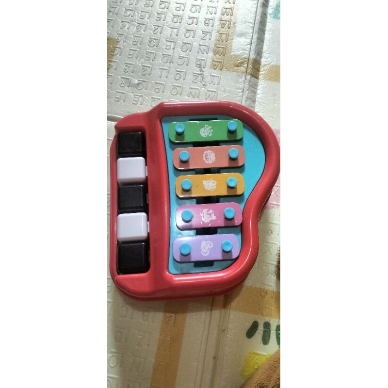 PLAYGRO MUSIC CLASS XYLOPHONE (PRELOVED)