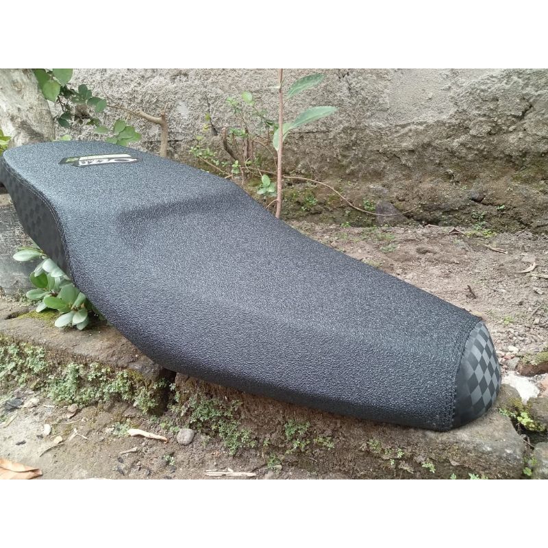 JOK MOTOR FINO KARBU SLIM TINGKAT KULIT OZZA VARIASI CATUR