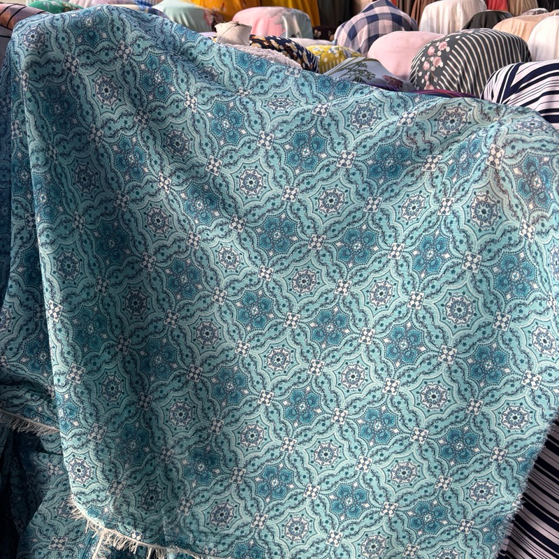 Kain Ceruti Yoryu motif etnik - kain ceruty Yoryu premium - kain yoryu motif - kain motif etnik - ka