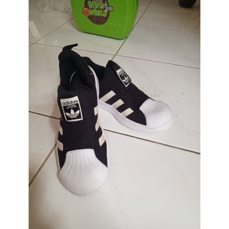 Sepatu Adidas Superstar Kids Made in Indonesia Sz 32 Insole 19.5cm