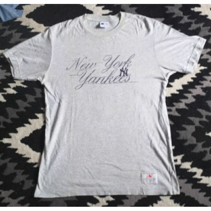Kaos New York Yankees Abu-abu