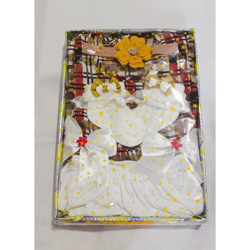 Hampers bayi baru lahir - Hadiah kelahiran - Kado bayi baru lahir - Paket bayi baru lahir