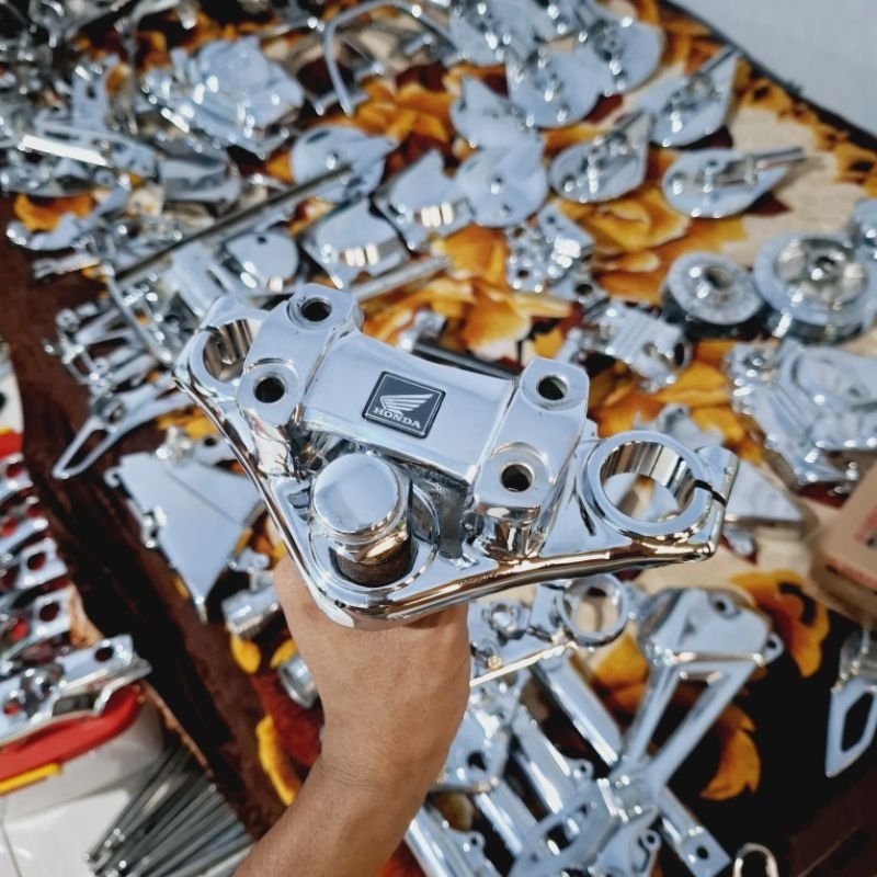 T segitiga atas bawah GL Megapro hiu megapro kates T tiger lama t seditiga tilam original chrome cro