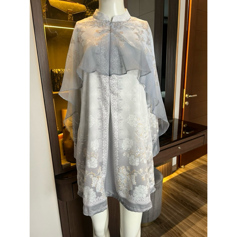 Preloved Nawasana Tunic sz M