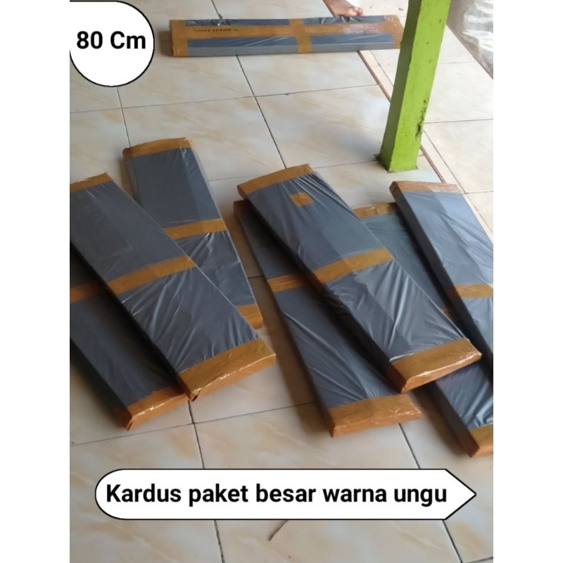 

Kardus box paket warna ungu