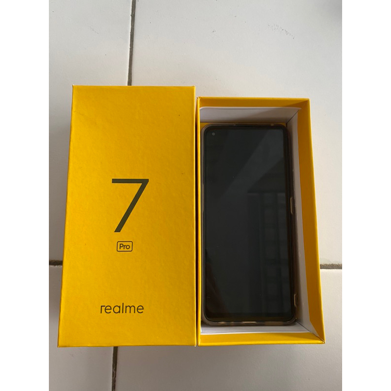 Handphone Realme 7 Pro second