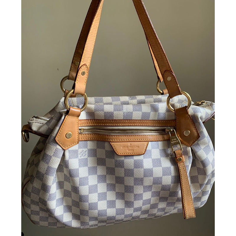 tad Lv evora tahun 2011 authentic