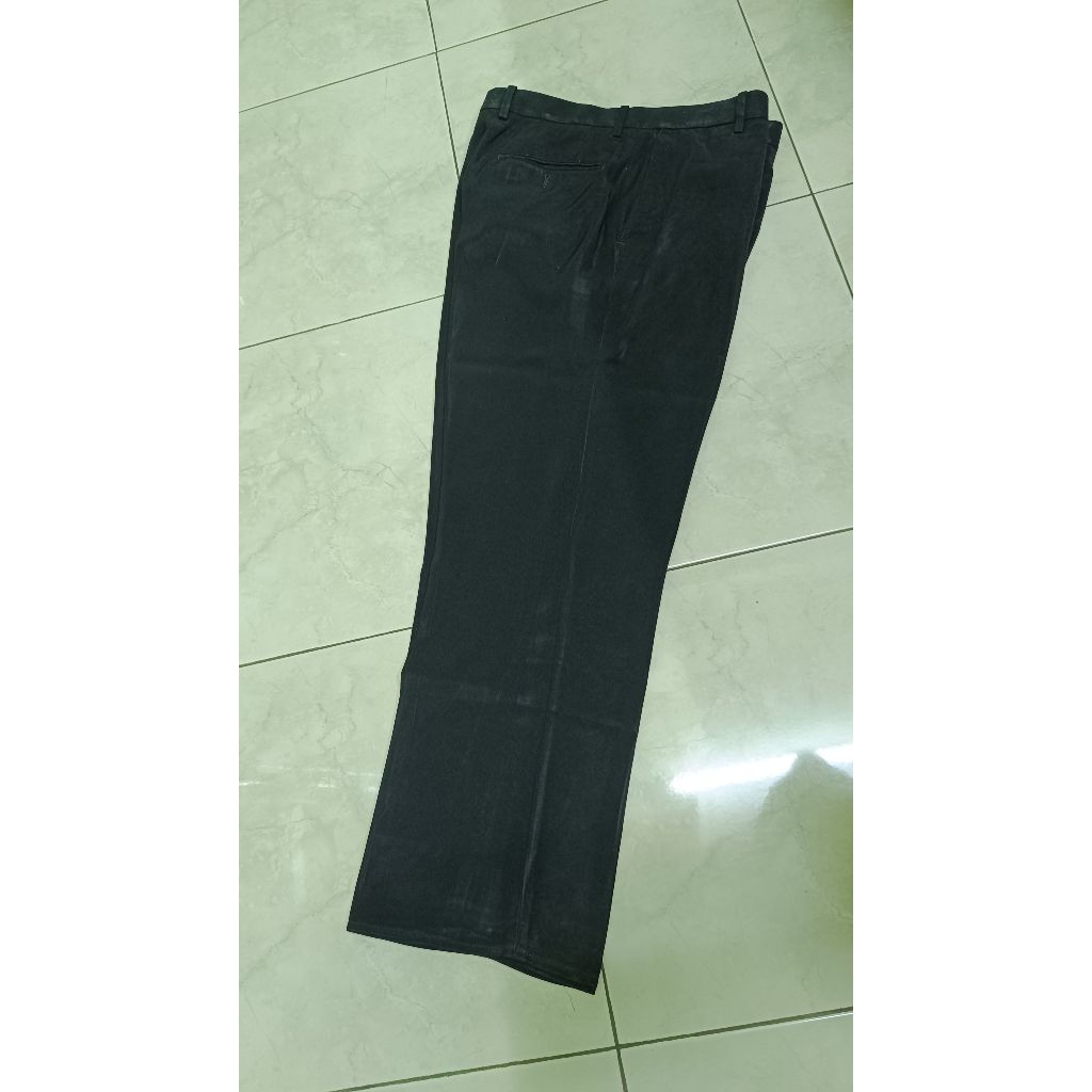 Celana Panjang Formal Kerja Pria Jobb Hitam – C53