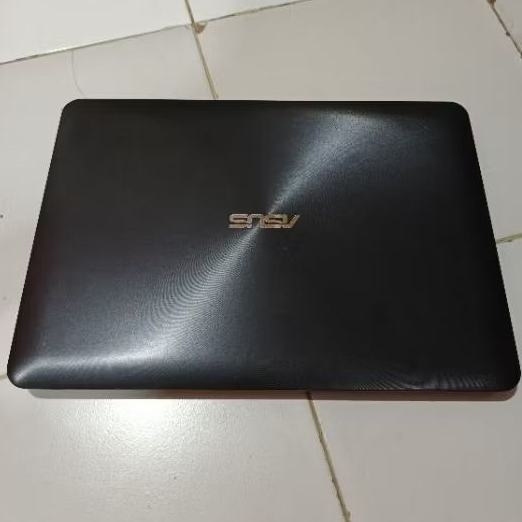Laptop ASUS i3-4030U second / bekas