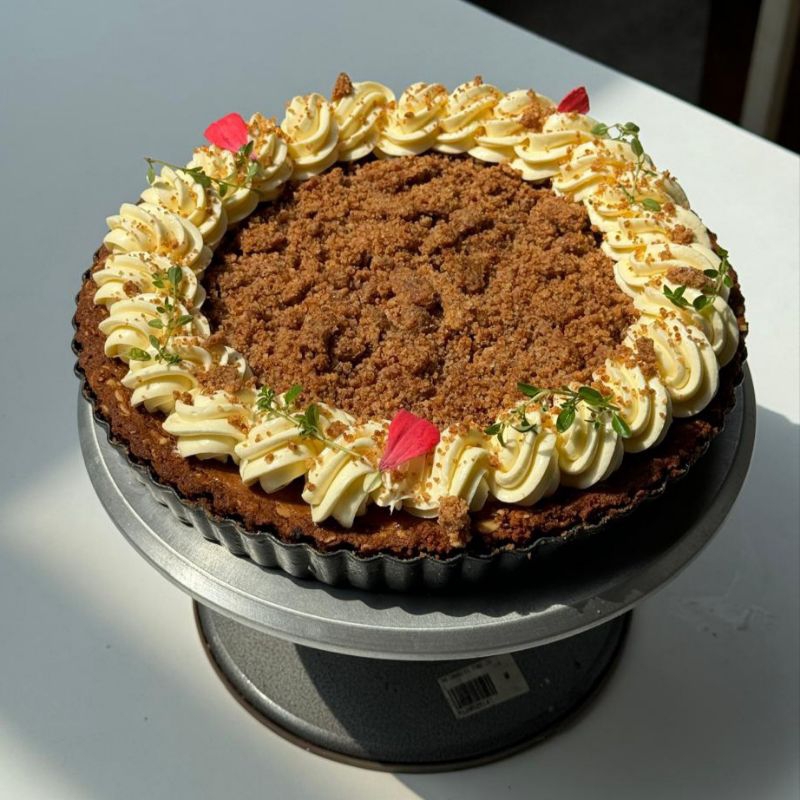 

SHU ARTISANS - Pumpkin Cheese Crumble Pie by the slice