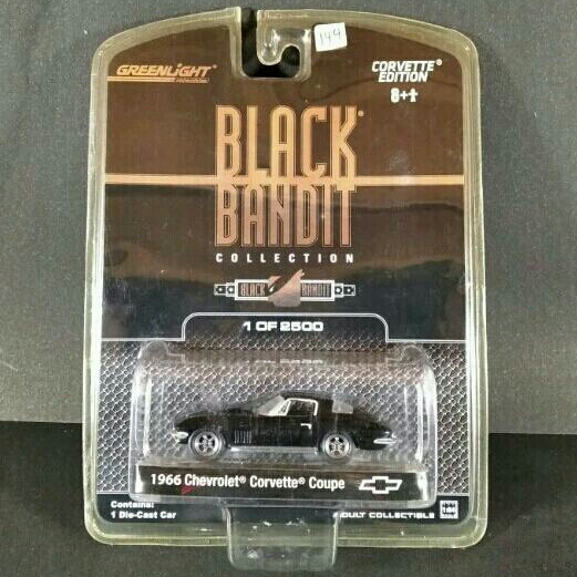 Greenlight 1966 Chevrolet Corvette Coupe