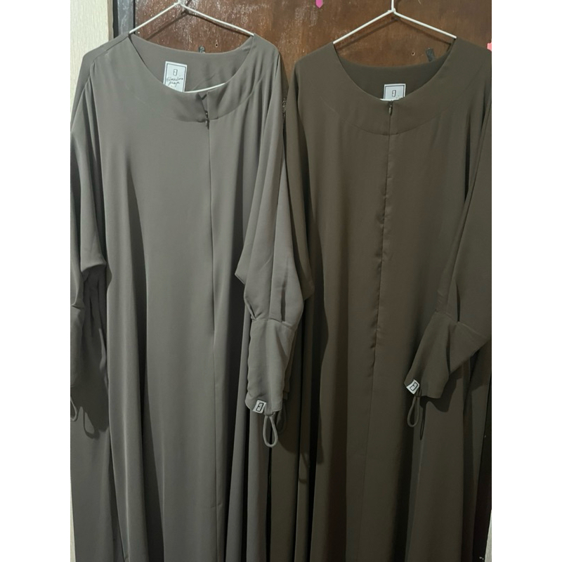 preloved luna abaya by elmadina abaya