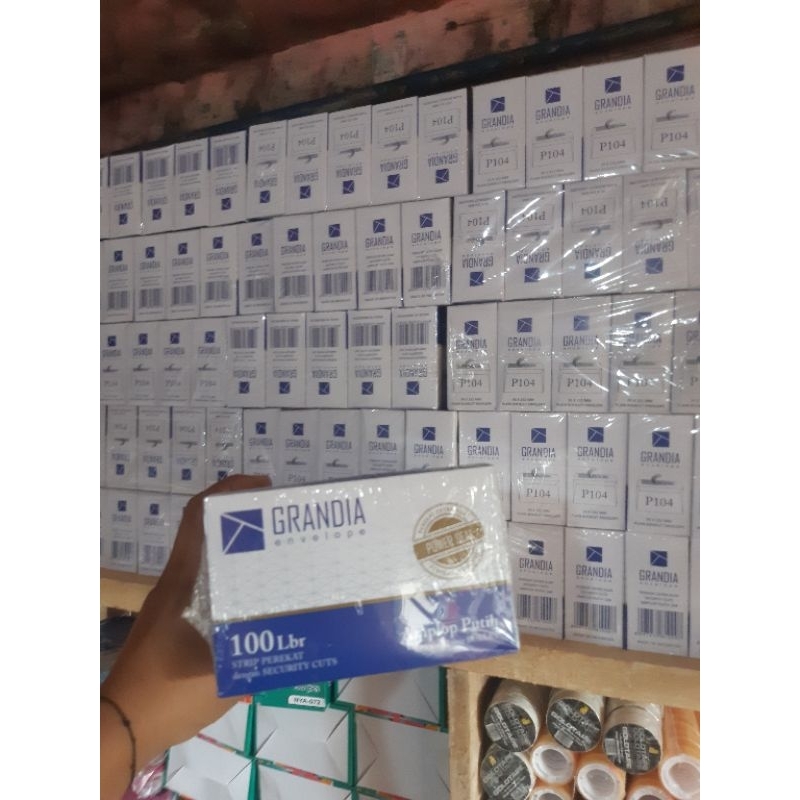 

Amplop grandia isi 100 harga tertera untuk 1 bal