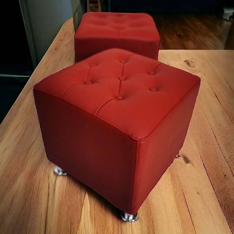 stool kotak kancing Oscar