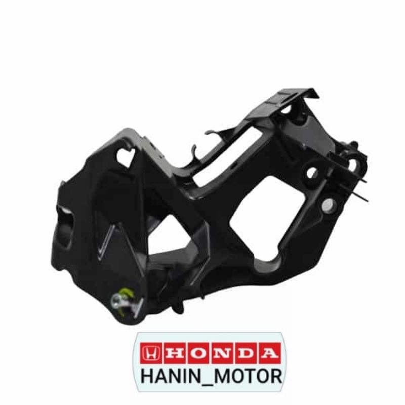 Cover Dudukan Lampu Depan Kanan Honda PCX 150 K97 ORIGINAL 50311K97N00
