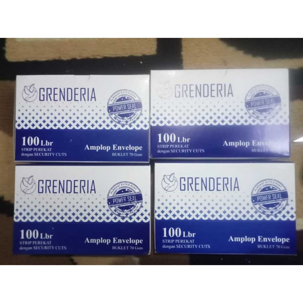 

Amplop Putih merek grenderia ukuran 95 x 145l ( biasa di pakai buat kondangan )
