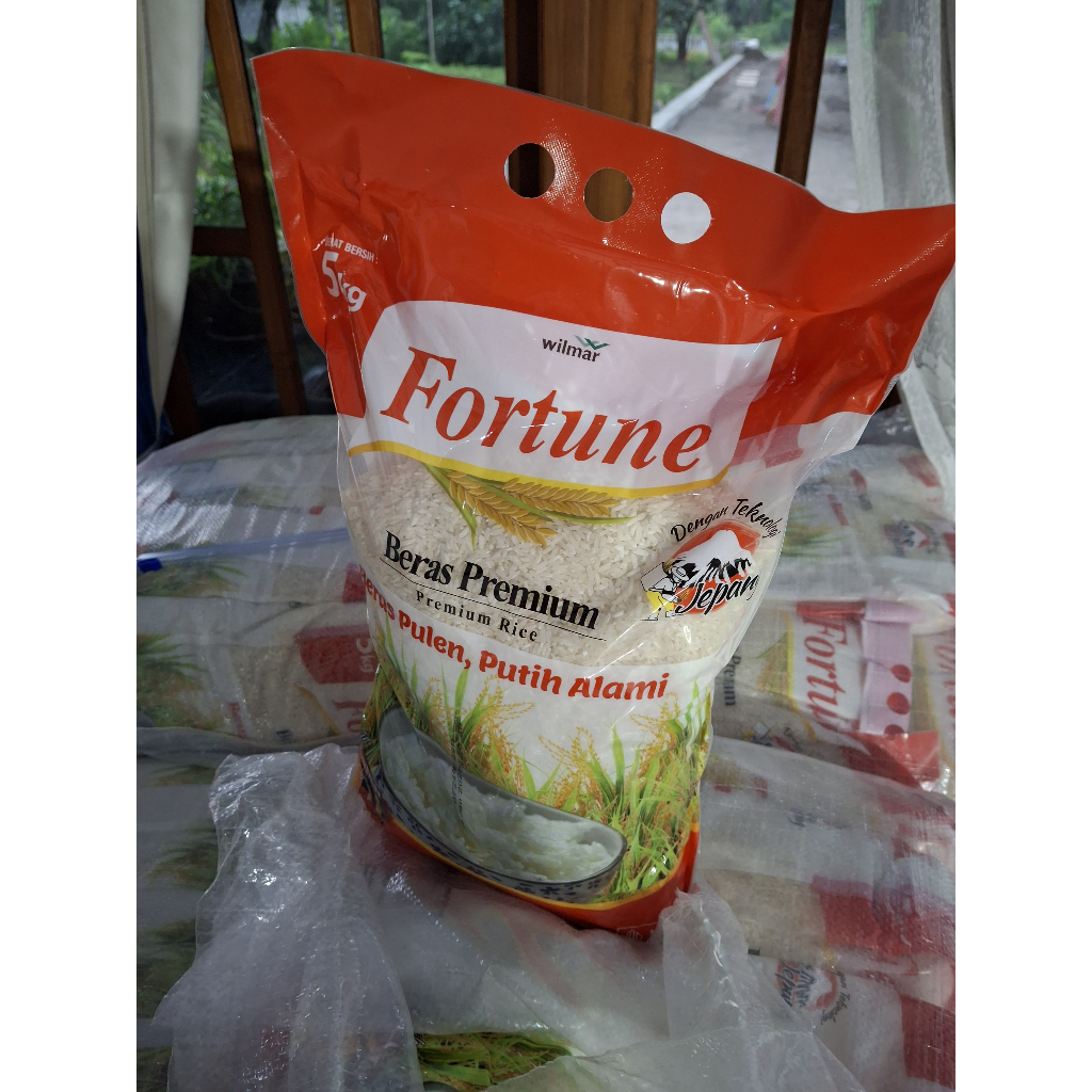 

Beras Fortune 5 kilo - Beras Premium Kemasan 5 kg - Beras Pulen