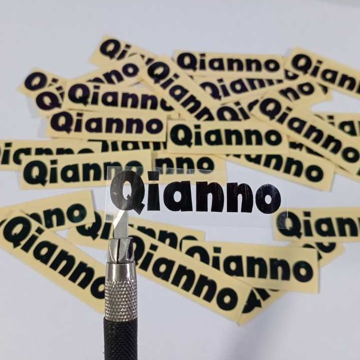 

Sticker Nama Custom - Sticker Cutting Nama - Label Nama