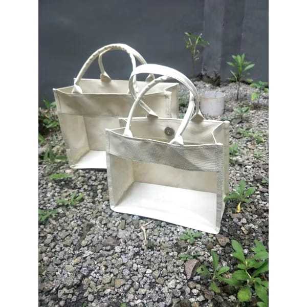 

TOTE BAG TAS SHOVENIR TAS TENTENG HEMPES