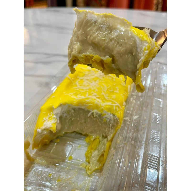 

PANCAKE DURIAN ROLL VIRALL