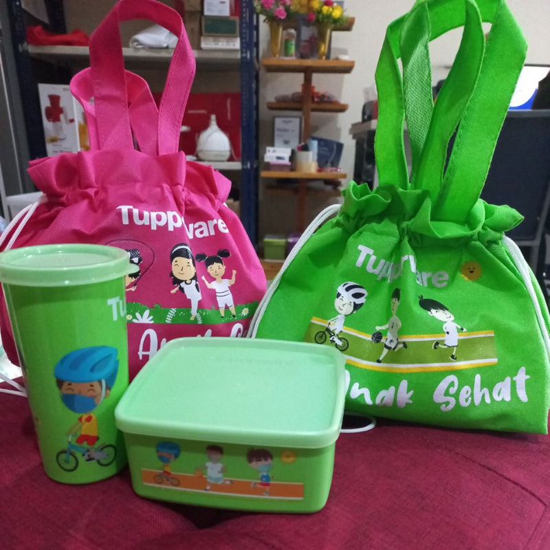 LUNCH BOX/TEMPAT MAKAN ANAK SEHAT/TUPPERWARE