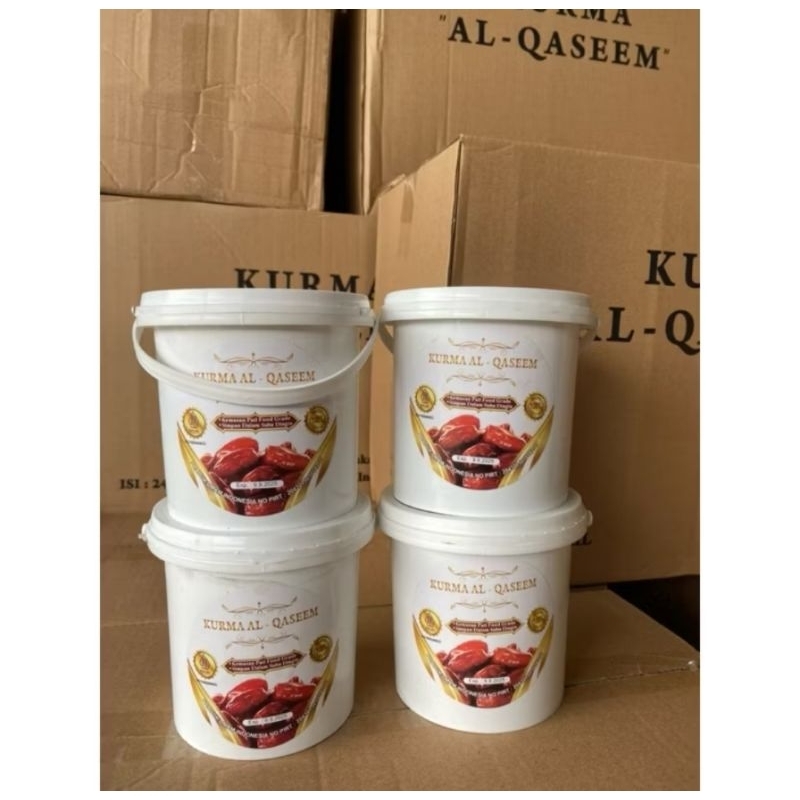 

Paket Bundling Kurma Al Qaseem dapat 2 ember