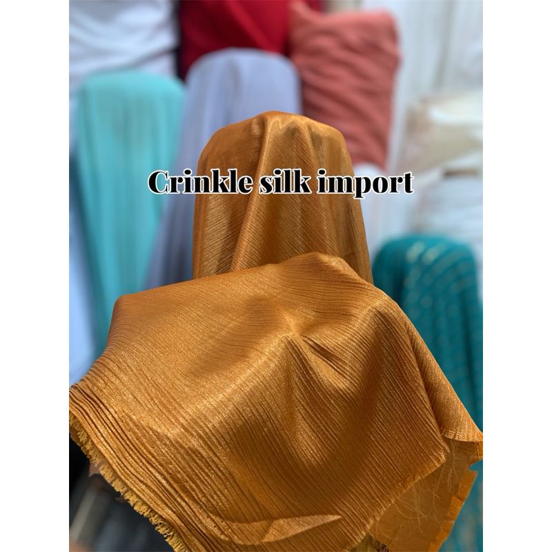 bahan kain crinkle silk/crinkle import/bahan bagus(harga tertera 50cm)