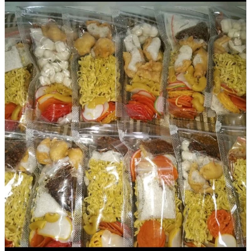 

Seblak kering 10pcs
