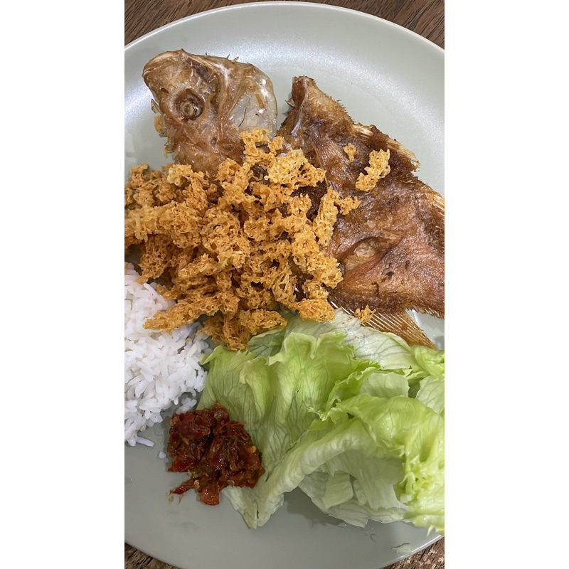 

Kremesan SARI AYAM MALIOBORO ENAK