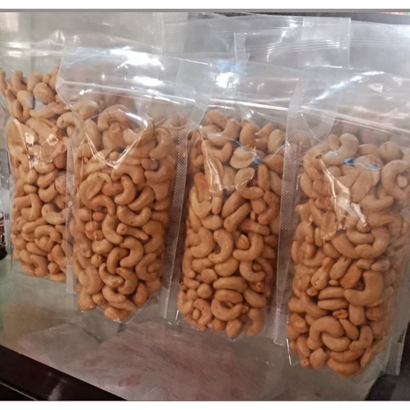 

kacang mete/mete ½kg