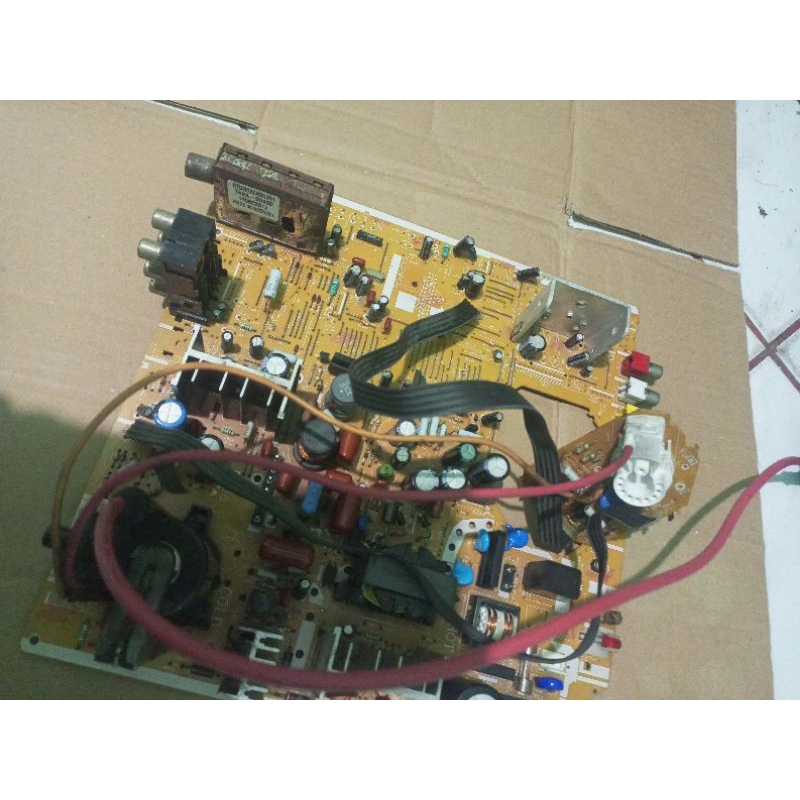 Mesin tv sharp Alexander slim 21in