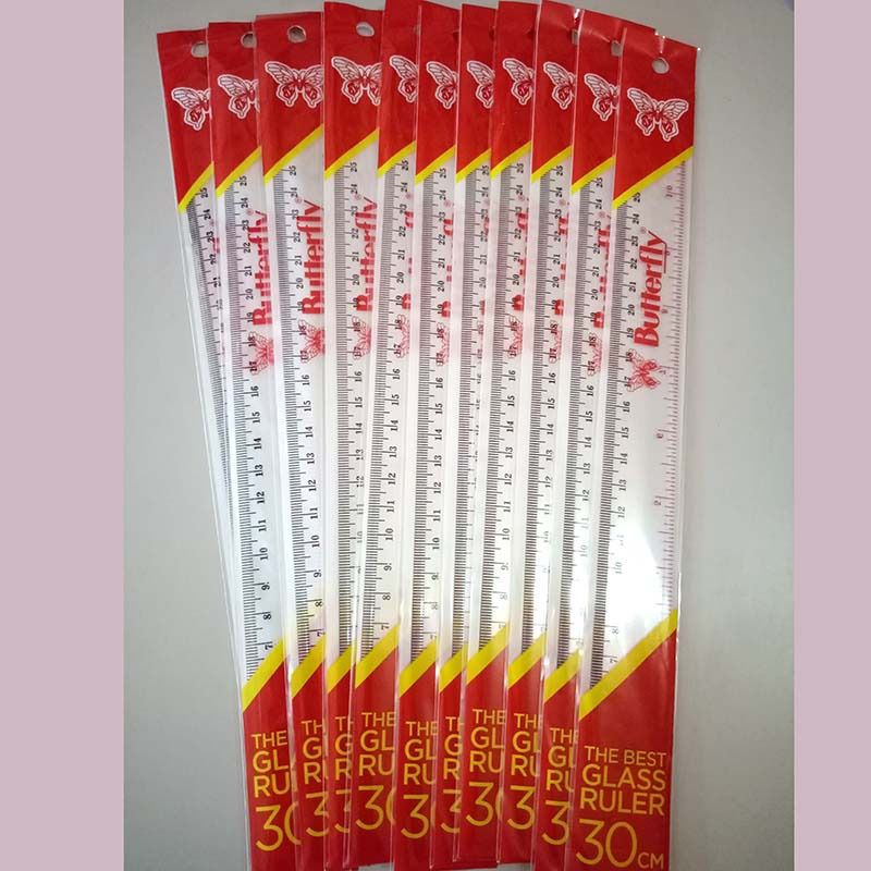 

Penggaris Mika Plastik 30cm (Satu Lusin)