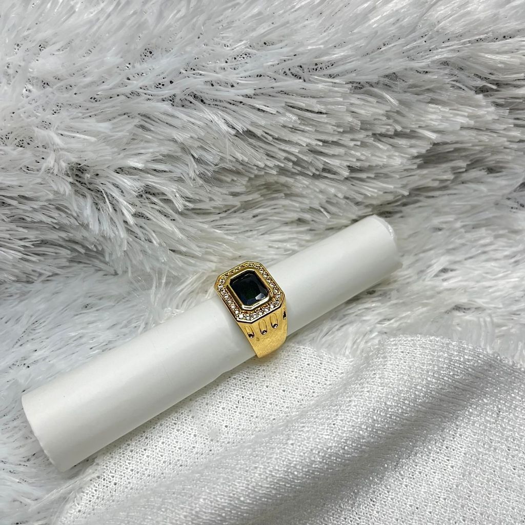 CINCIN TITANIUM PRIA MODEL TERBARU BATU PERMATA