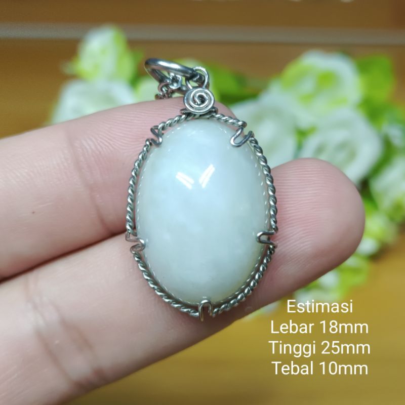 Liontin Giok Ikat Titanium Stanles