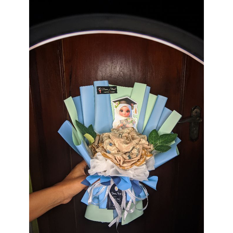 Buket hijab segi empat Azzahra Logo motif