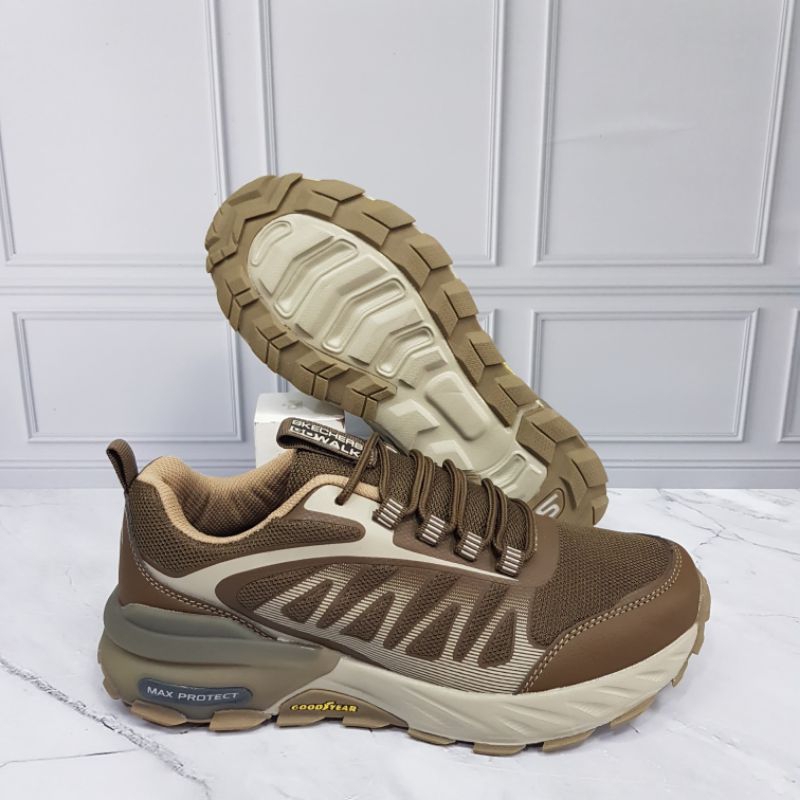 SKECS MAX PROTECT FASH TRACK/SEPATU SKECS MAX PROTECT PRIA