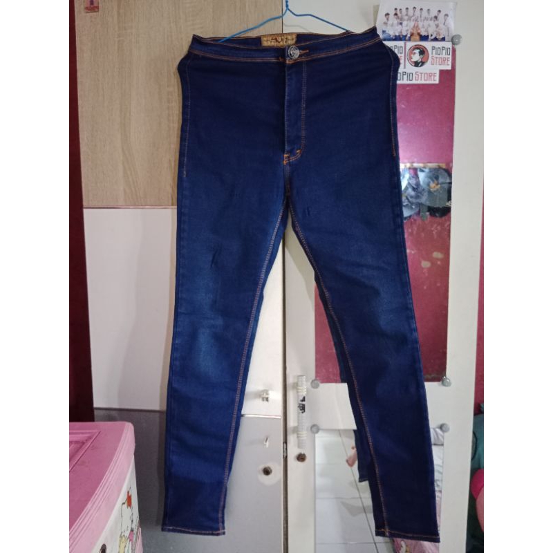 Celana Jeans Highwaist SV7