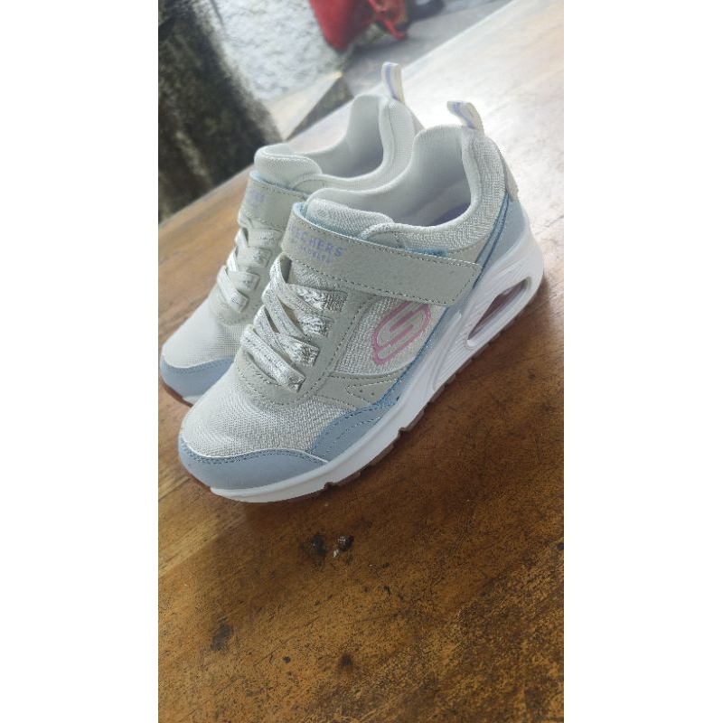 skechers anak